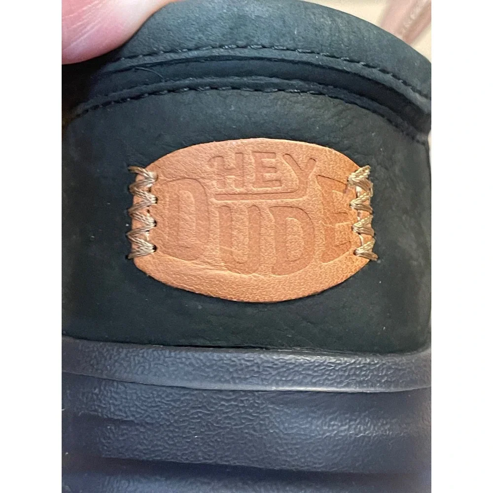 Hey Dude Wally Grip Craft Leather Black Mens Shoes 40175-001 Size 7 woman's 9NEW